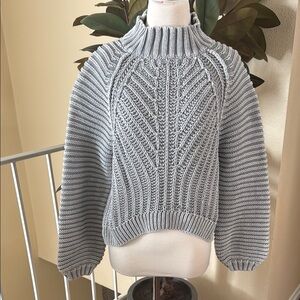 Free People Sweet Heart Mock Neck Knit Gray Chunky Cable Knit Sweater Size M